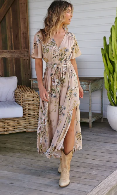 Jaase Lia Maxi Dress – Peach Tea Print side front